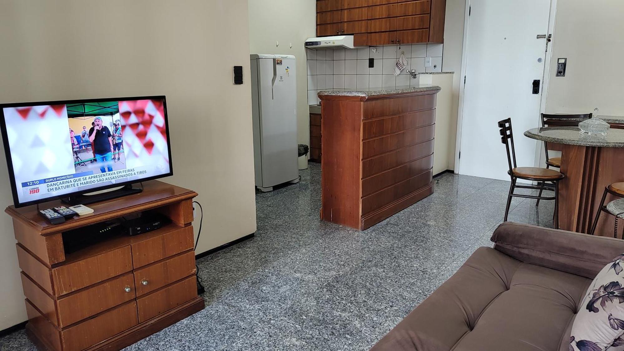 Flat Meireles 3 Apto 305 *